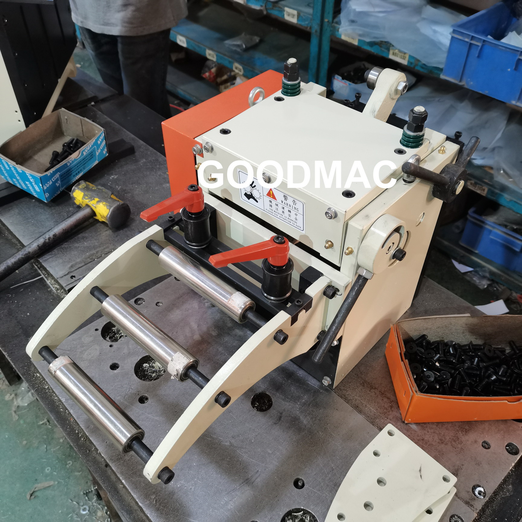 0.2-1.6mm mechanical releasing NC servo roll feeders, model NCF-200M, NCF-300M, NCF-400M